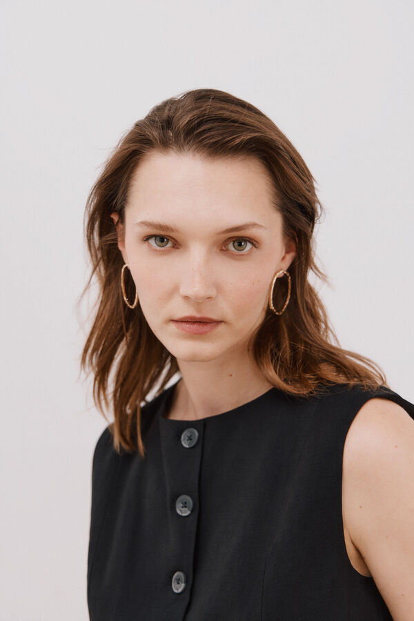 Cortefiel Colete gola redonda Preto