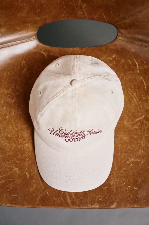 OOTO Gorra visera textil Beige