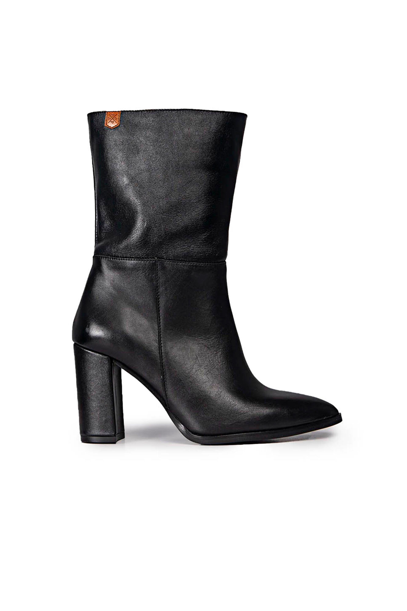 Popa Bota Claudia em pele