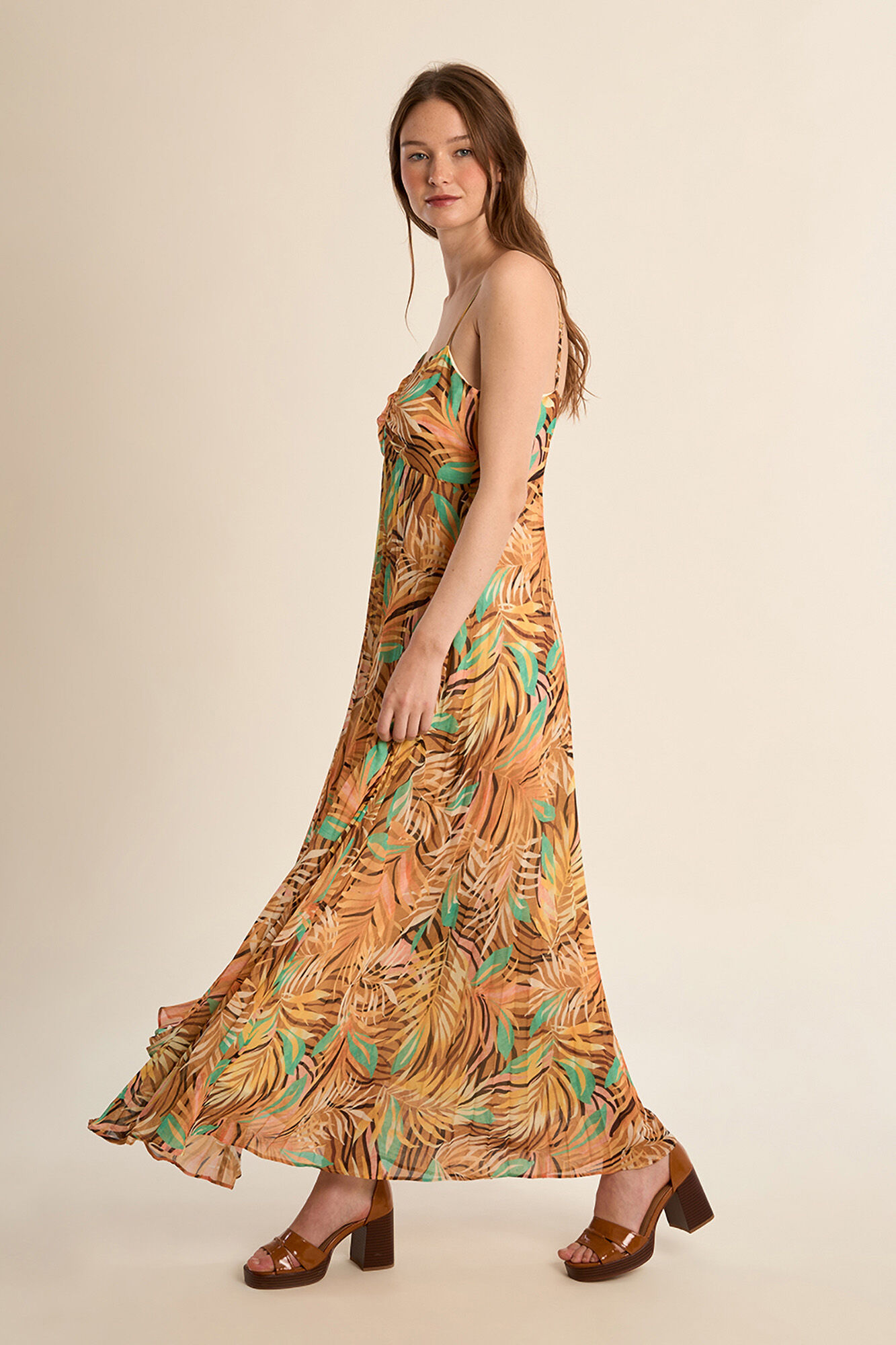 Molly Bracken Vestido comprido de al&ccedil;as com estampado