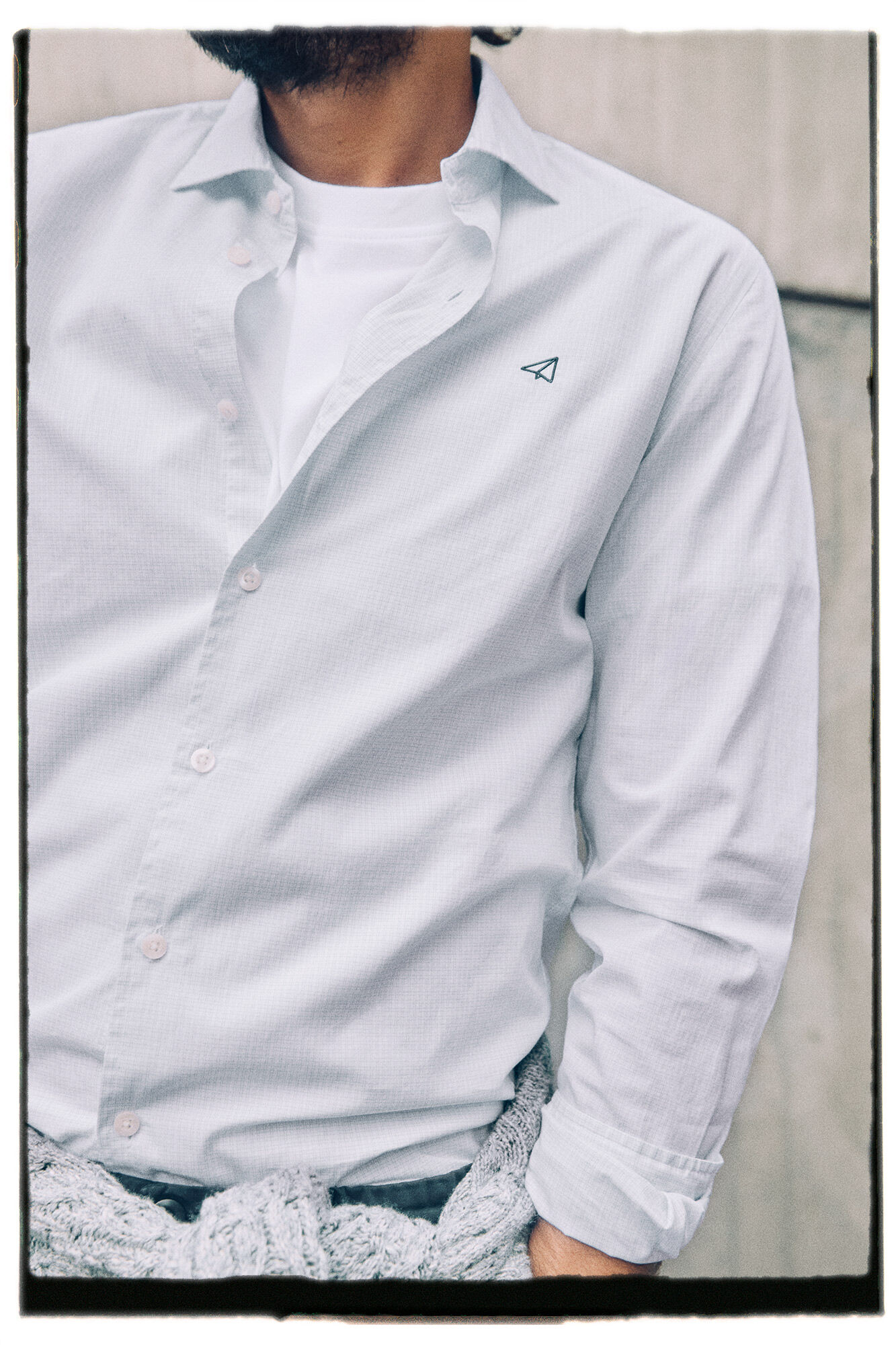 OOTO Camisa cuello italiano slim