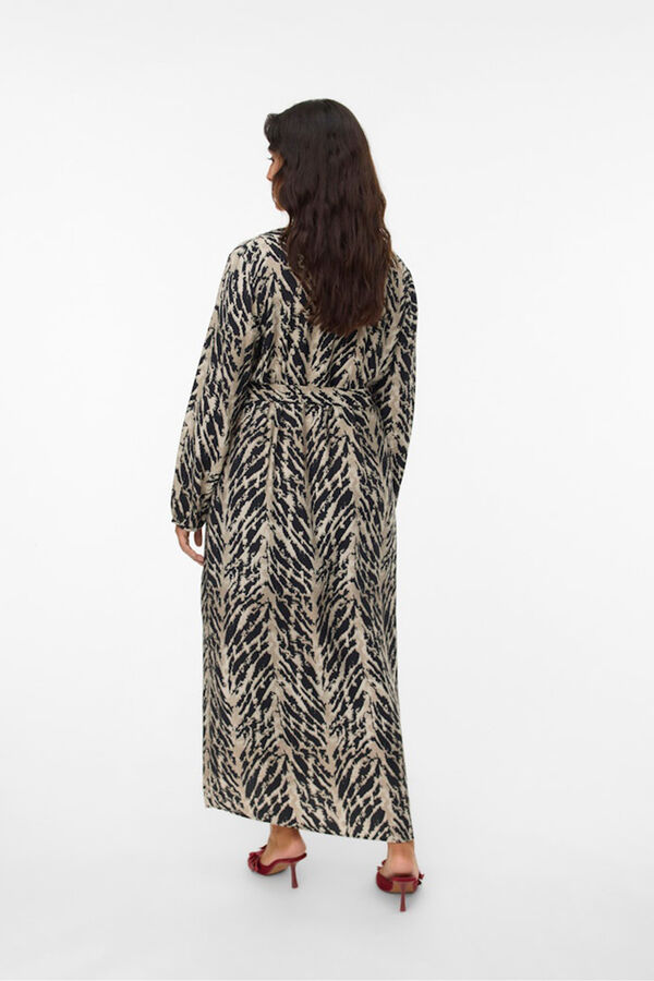 Vero Moda Curve Vestido curto com decote em bico e gola manga comprida Preto