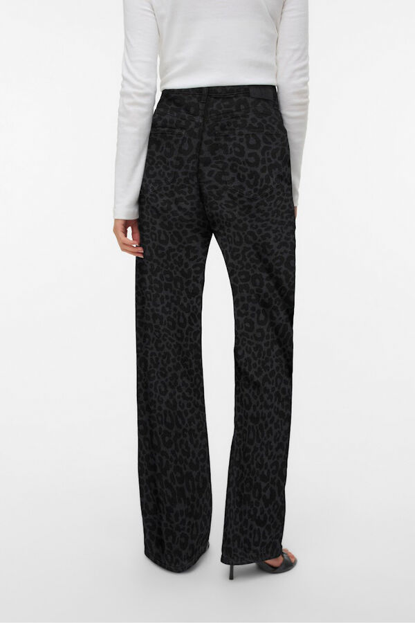 Vero Moda Vaquero animal print pernera ancha Negro