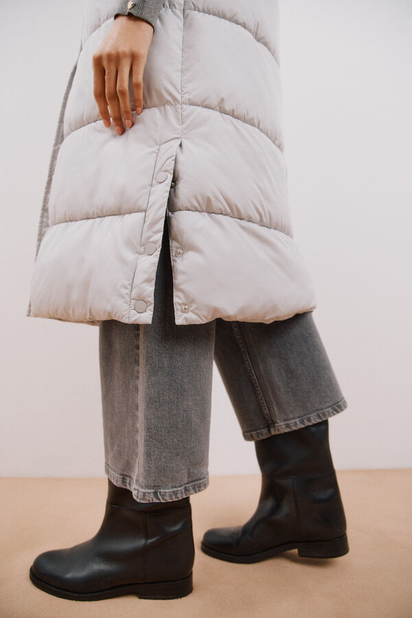 Cortefiel Chaleco largo cuello con capucha Gris