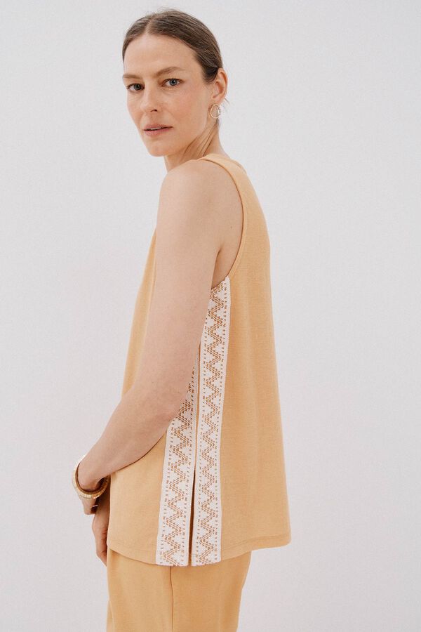 Cortefiel Top detalle puntilla crochet lateral Arena