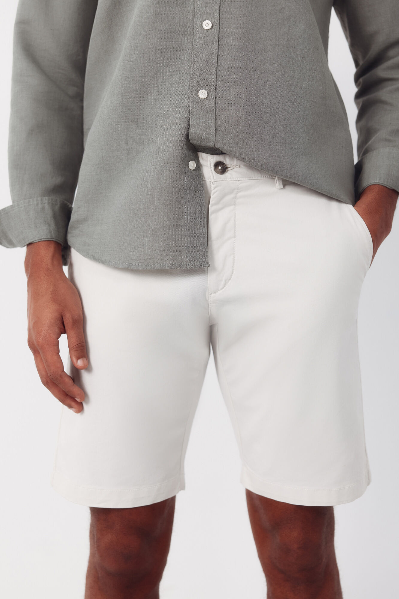 Cortefiel Bermuda chino leve