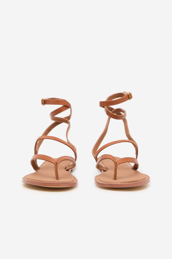 Cortefiel Sandalia tiras Marr&oacute;n