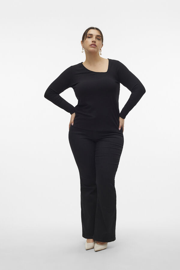 Vero Moda Curve Camiseta escote asimétrico talla grande Negro