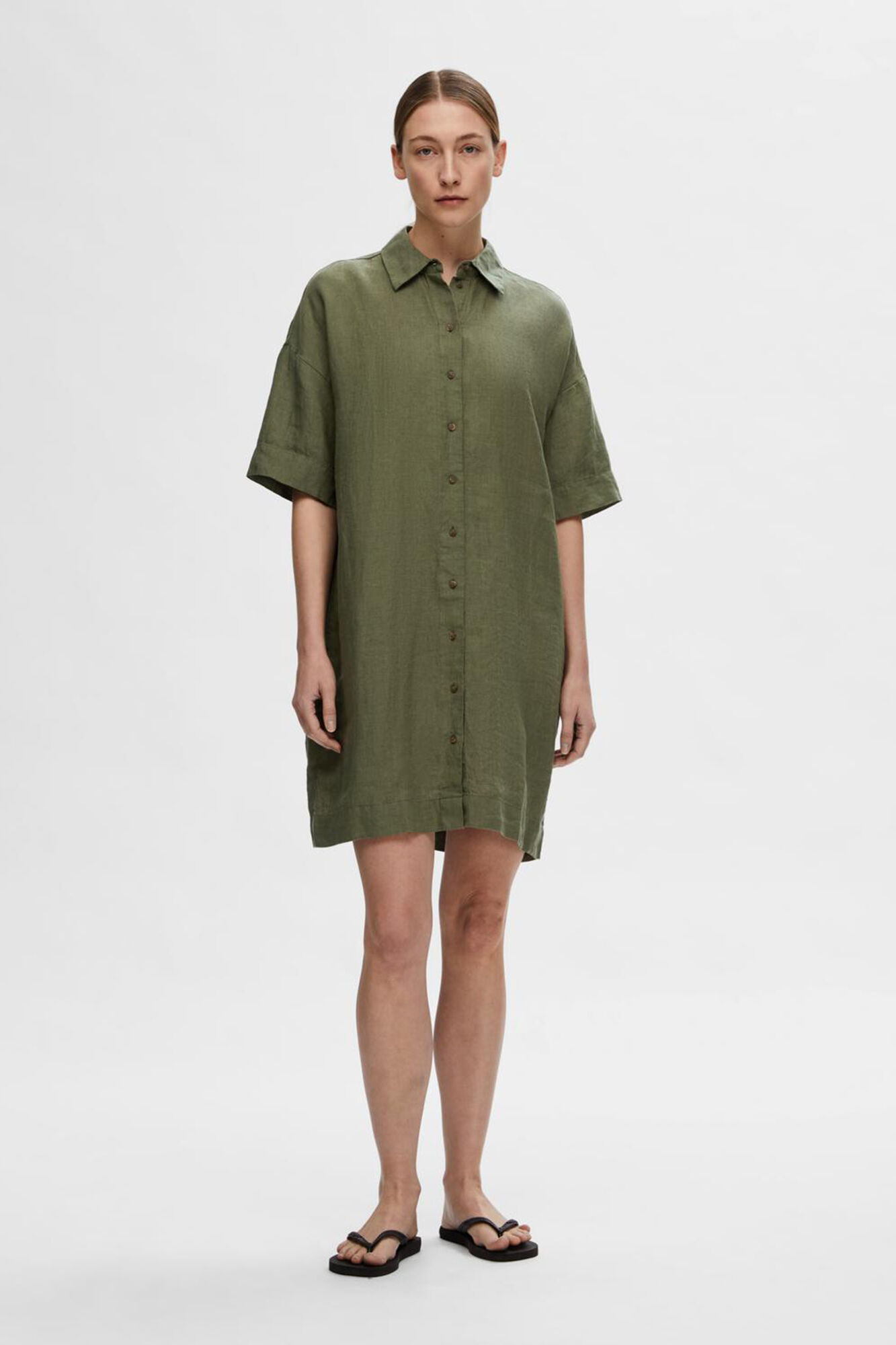 Selected Femme Vestido camisero corto de lino con lazo ajustable en la cintura.