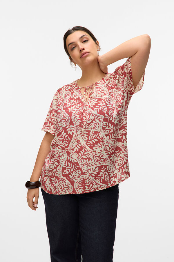 Vero Moda Curve Top de manga corta y cuello pico talla grande Rojo