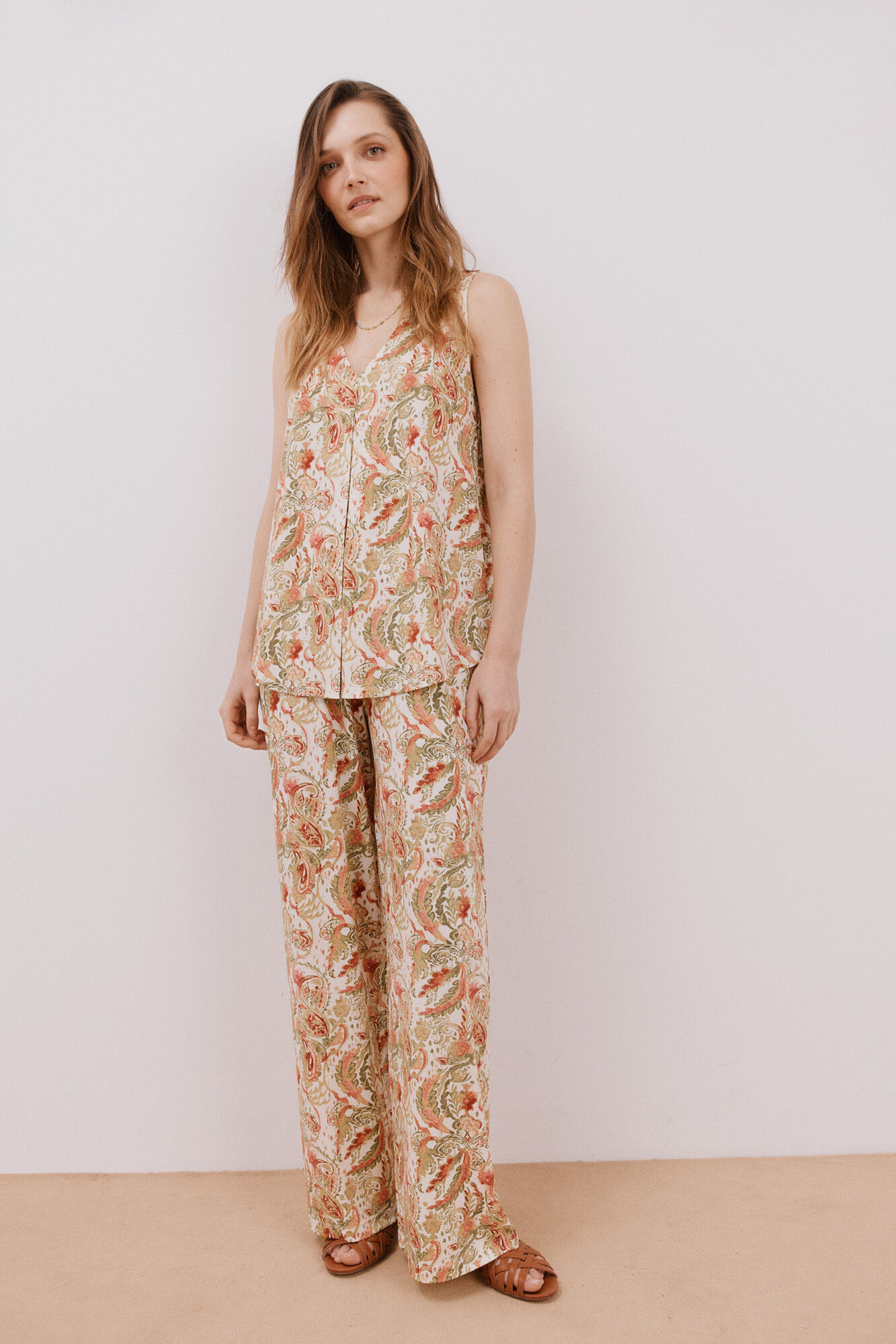 Cortefiel Top dobr&aacute;vel longo