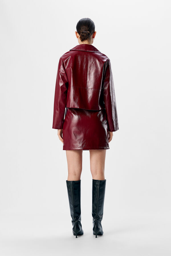 Object Saia curta com efeito pele bord&ocirc;. Granada