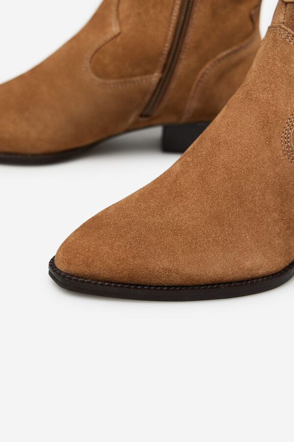 Cortefiel Bot&iacute;n serraje Marr&oacute;n