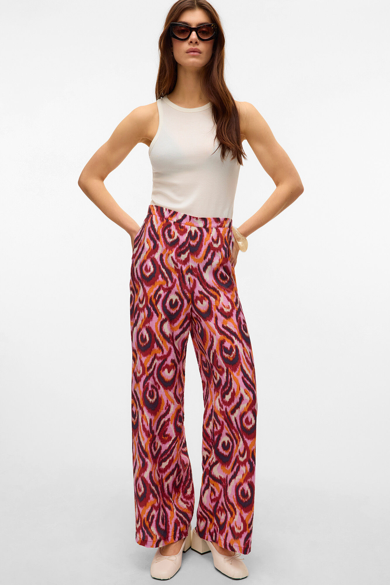 Vero Moda Pantal&oacute;n largo fluido