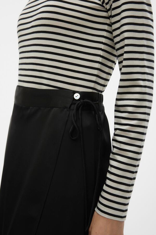 Vero Moda Saia midi acetinada Preto