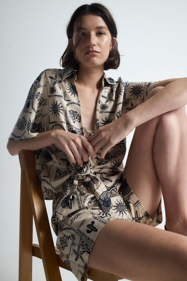 Object Camisa estampada anudada Gris