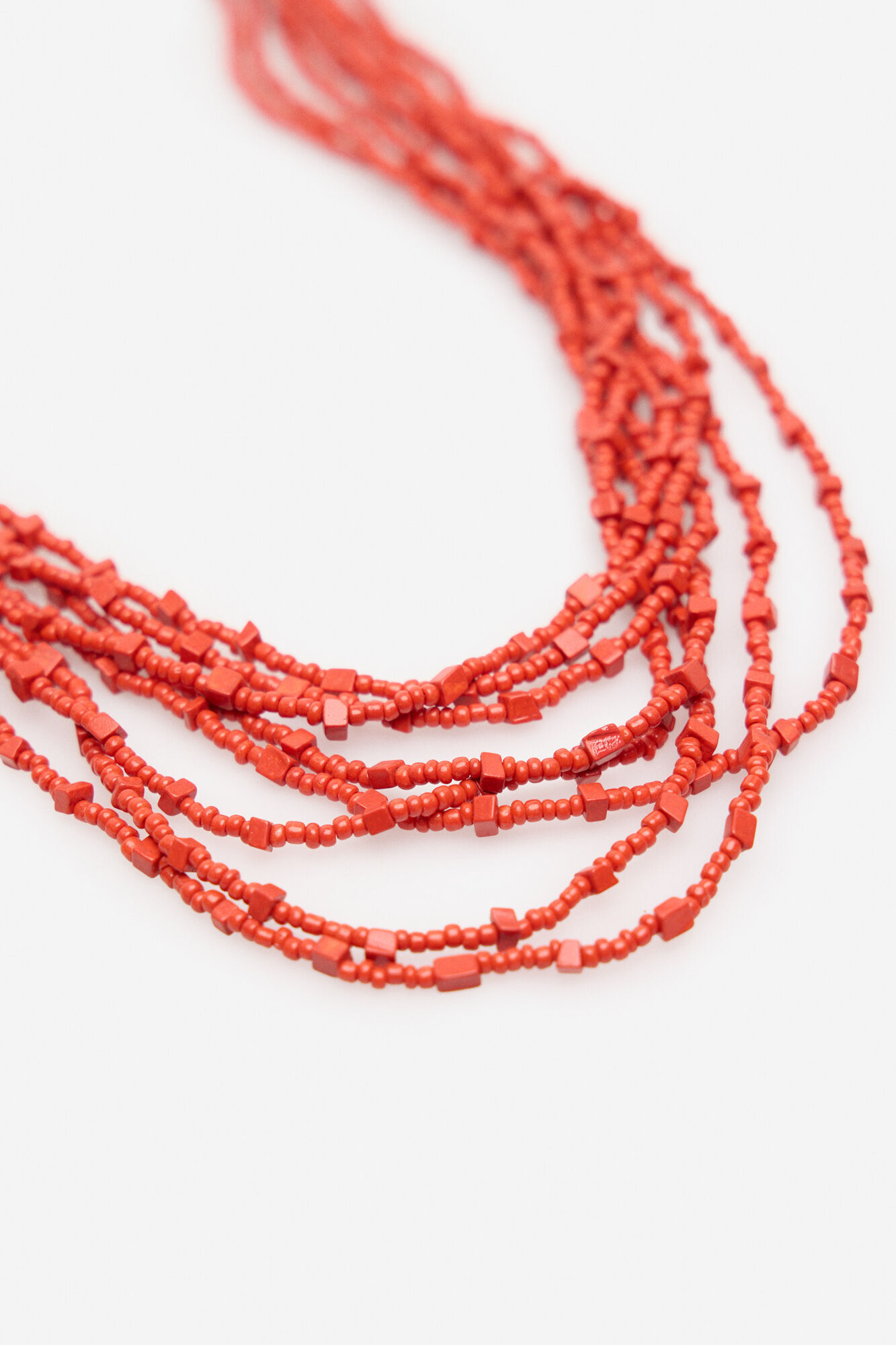 Cortefiel Colar de coral m&uacute;ltiplo