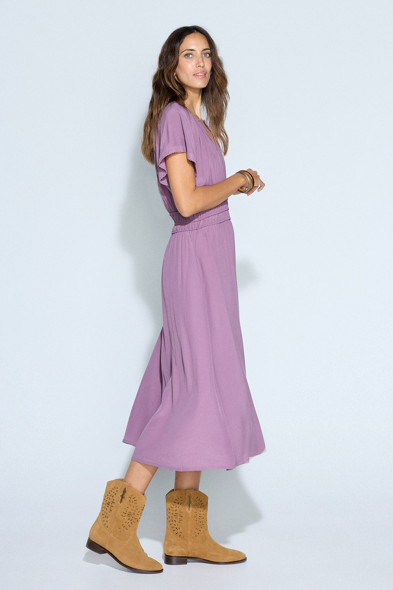 Slowlove Vestido manga capa