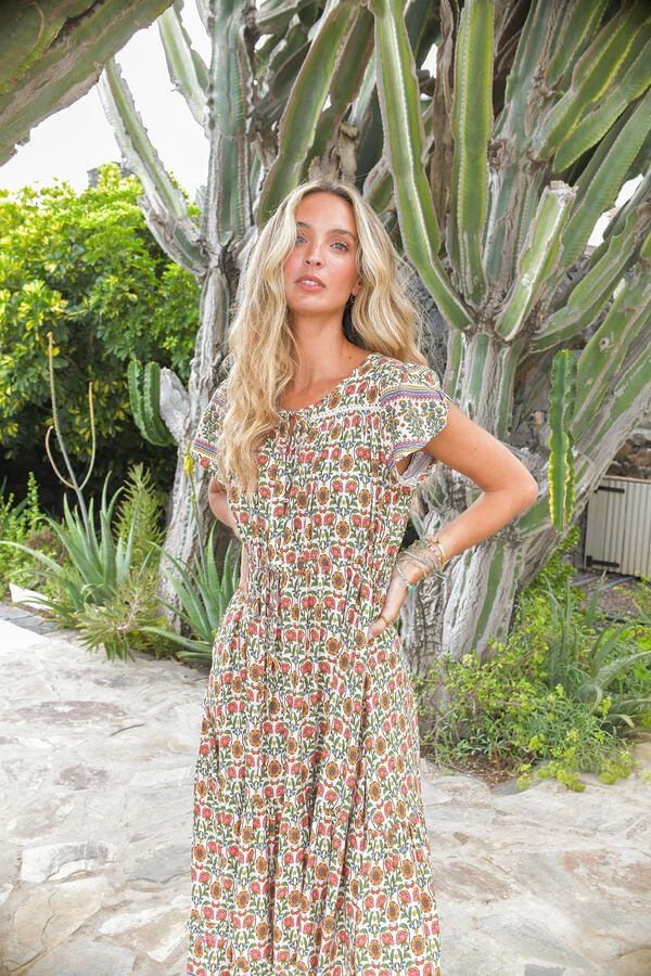 Jaase Vestido com la&ccedil;ada Tostado