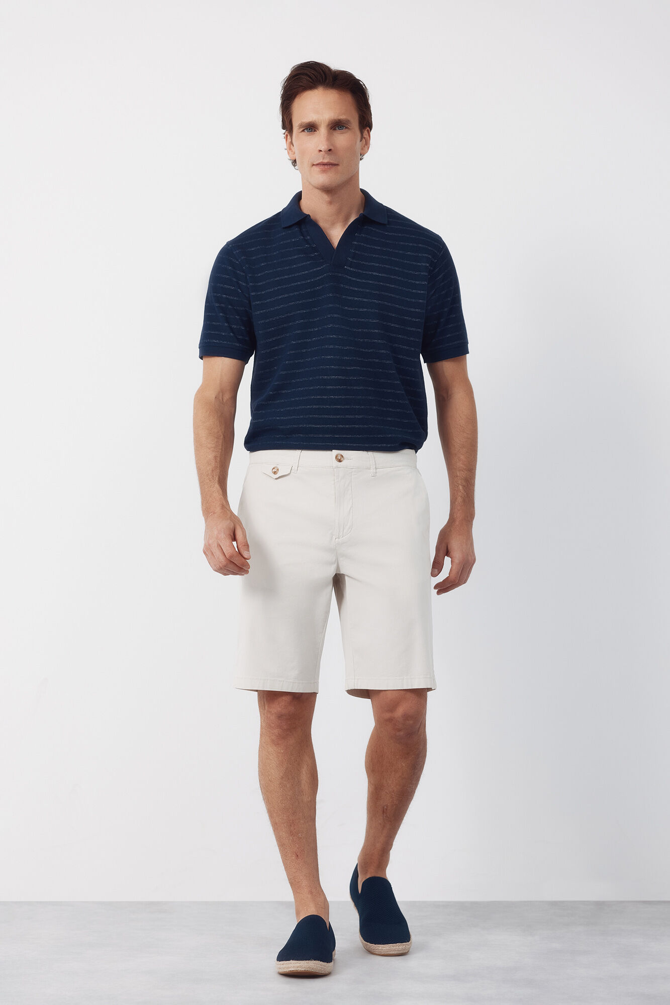 Cortefiel Bermuda chino estampada ligera