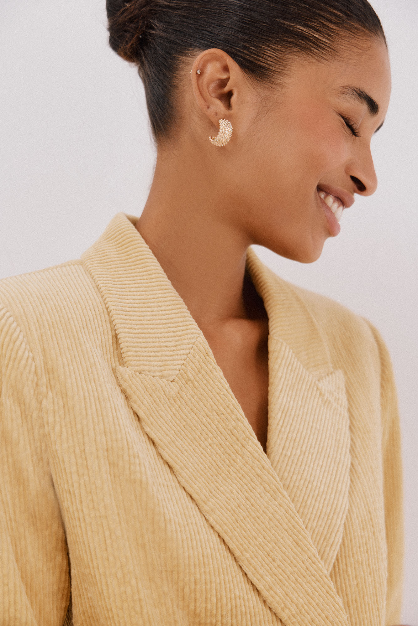 Cortefiel Blazer feminino de veludo
