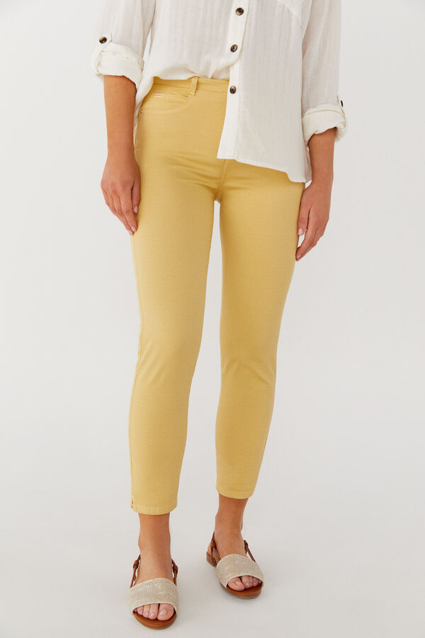 Cortefiel Pantal&oacute;n 5 bolsillos easy fit Amarillo