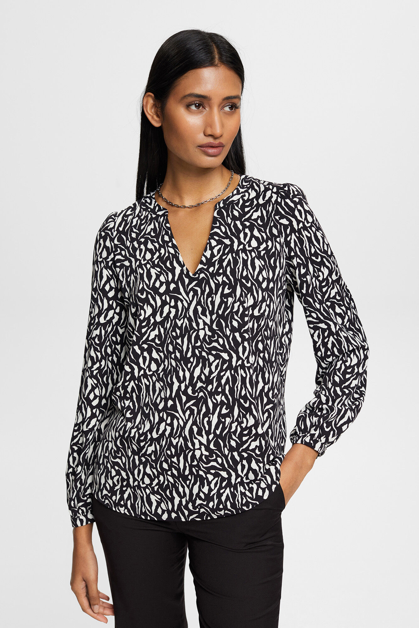 Esprit Blusa corte recto estampado allover