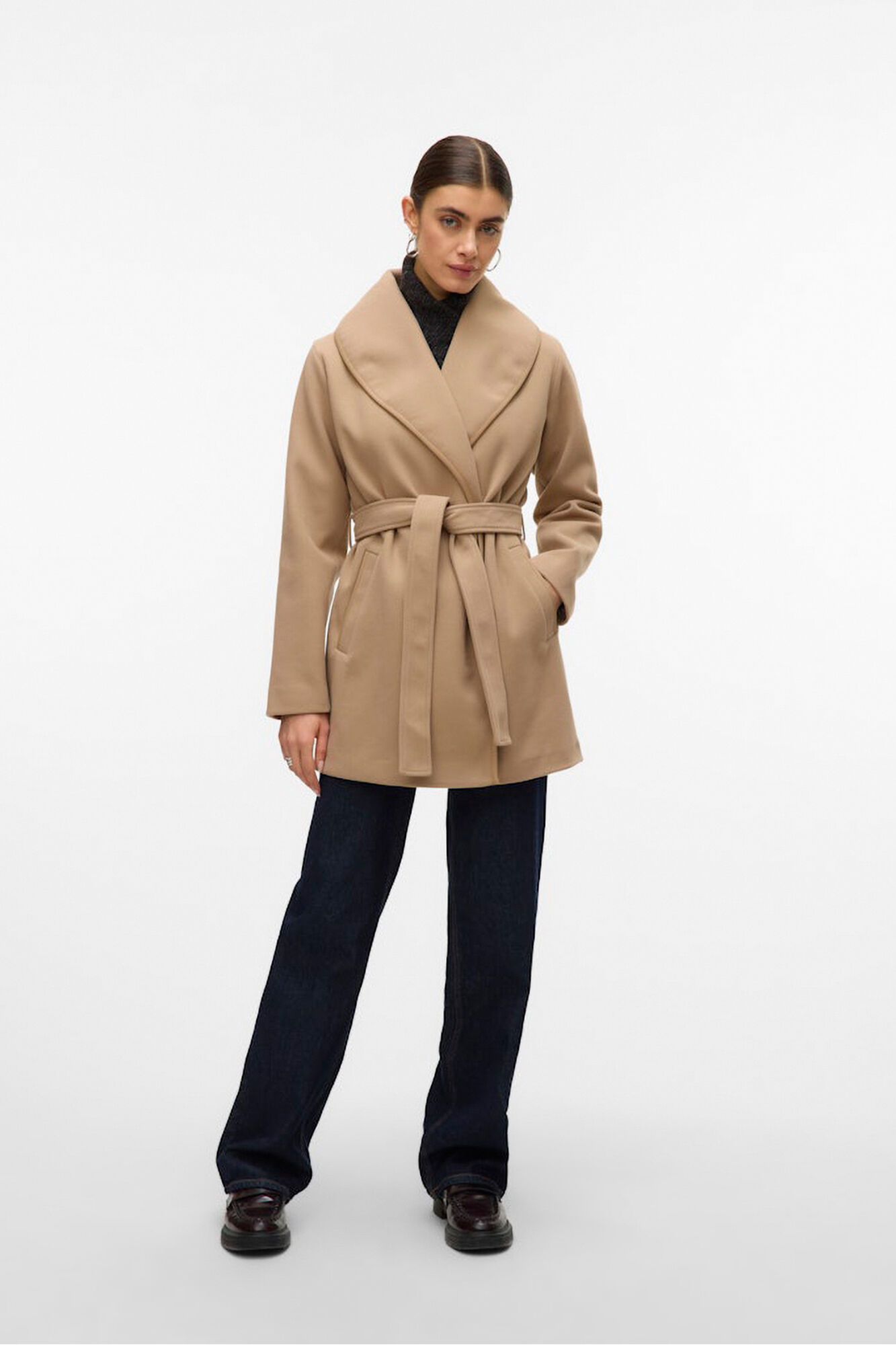 Vero Moda Abrigo corto de pa&ntilde;o