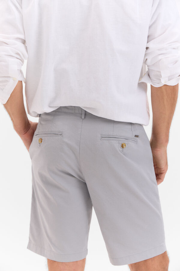 Cortefiel Bermuda chino Cinzento