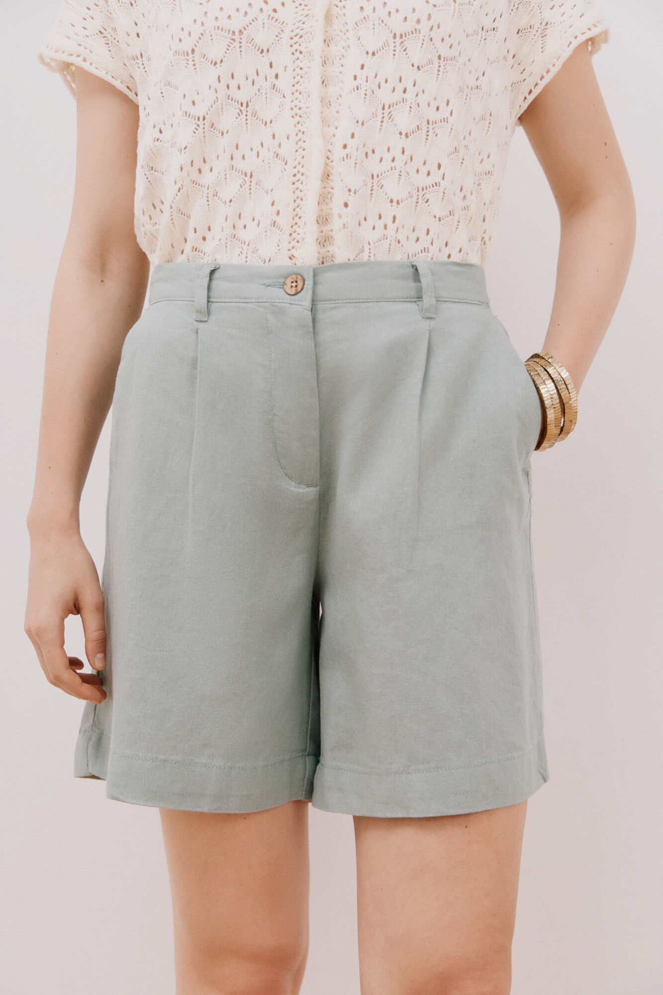 Cortefiel Bermuda de lino