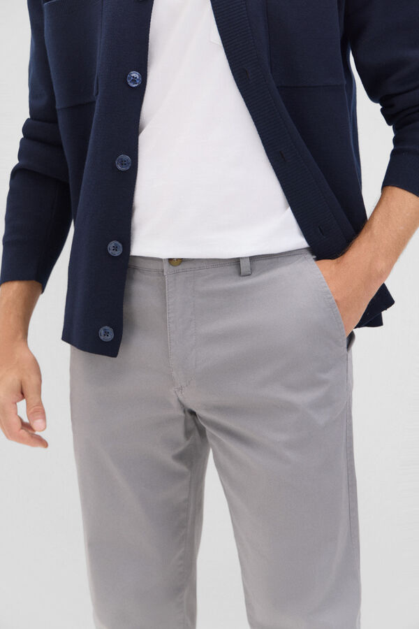 Cortefiel Cal&ccedil;as chino com estampado regular fit Cinzento