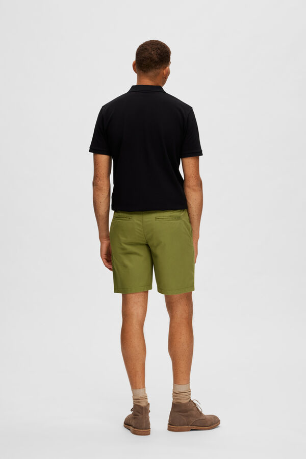 Selected Cal&ccedil;as curtas chino de algod&atilde;o org&acirc;nico. Verde