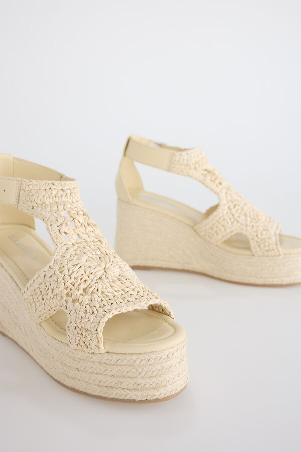 Slowlove Sandalia plataforma rafia Beige