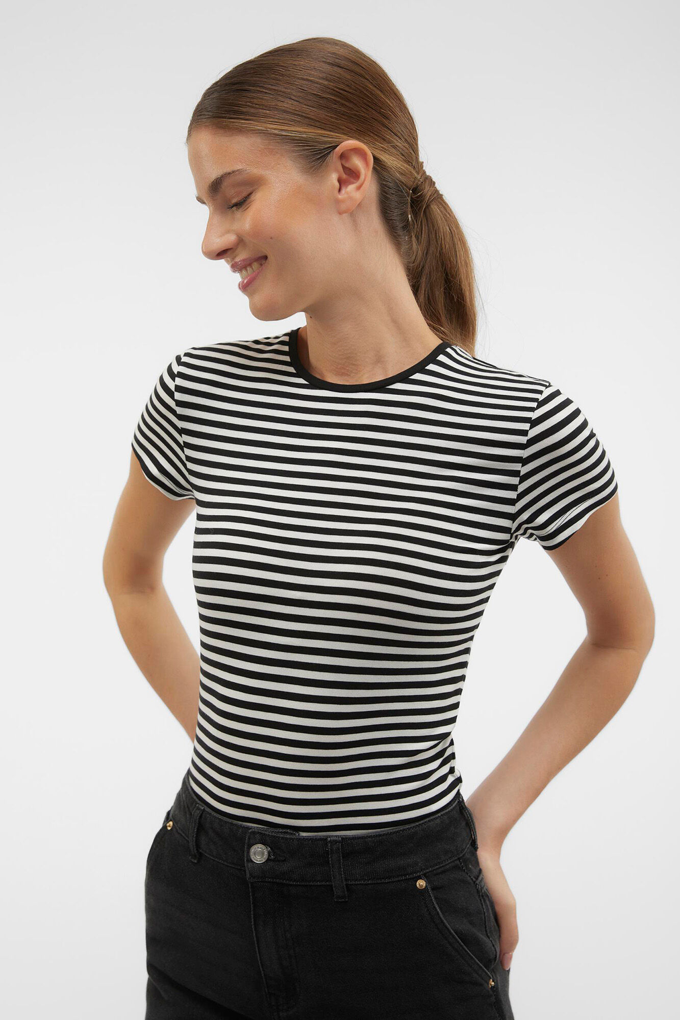 Vero Moda T-shirt de manga curta &agrave;s riscas