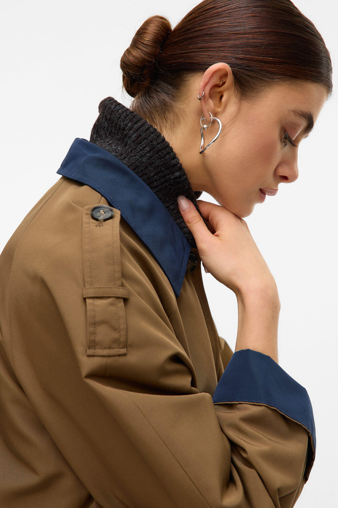 Vero Moda Gabardina larga bicolor