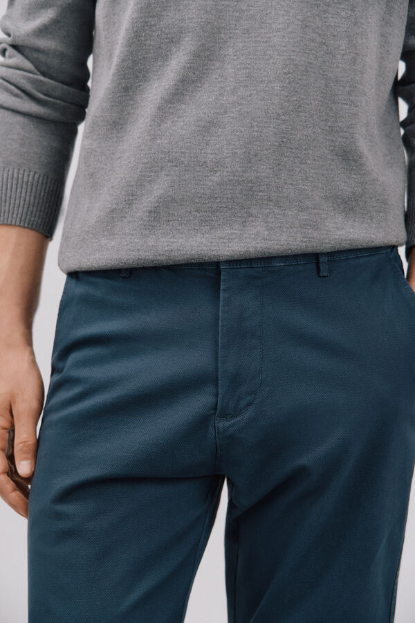Cortefiel Pantal&oacute;n chino tapered fit Azul oscuro