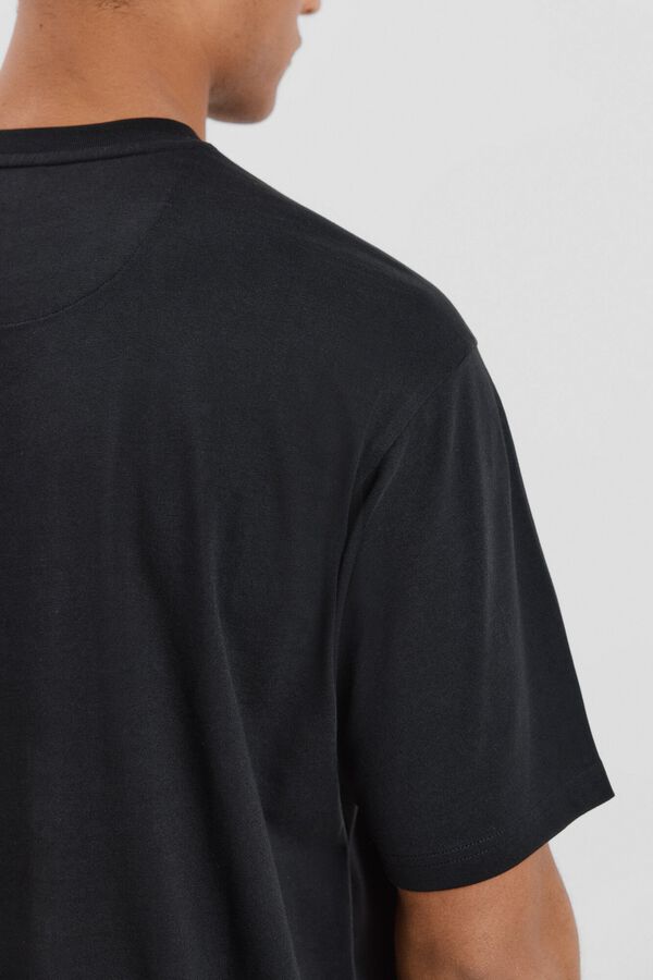 Cortefiel T-shirt b&aacute;sica Preto
