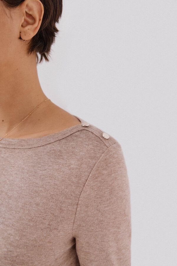 Cortefiel Top cuello barco botones dorados Beige