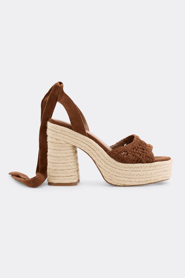 Slowlove Sandalia plataforma crochet Castanho