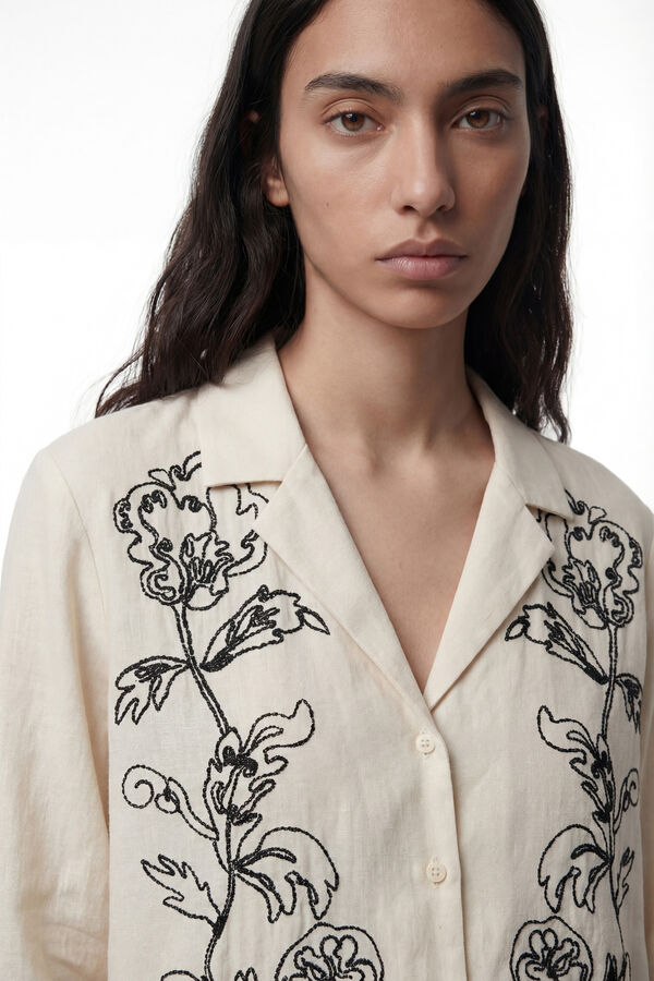 Vero Moda Camisa de lino estampada Beige