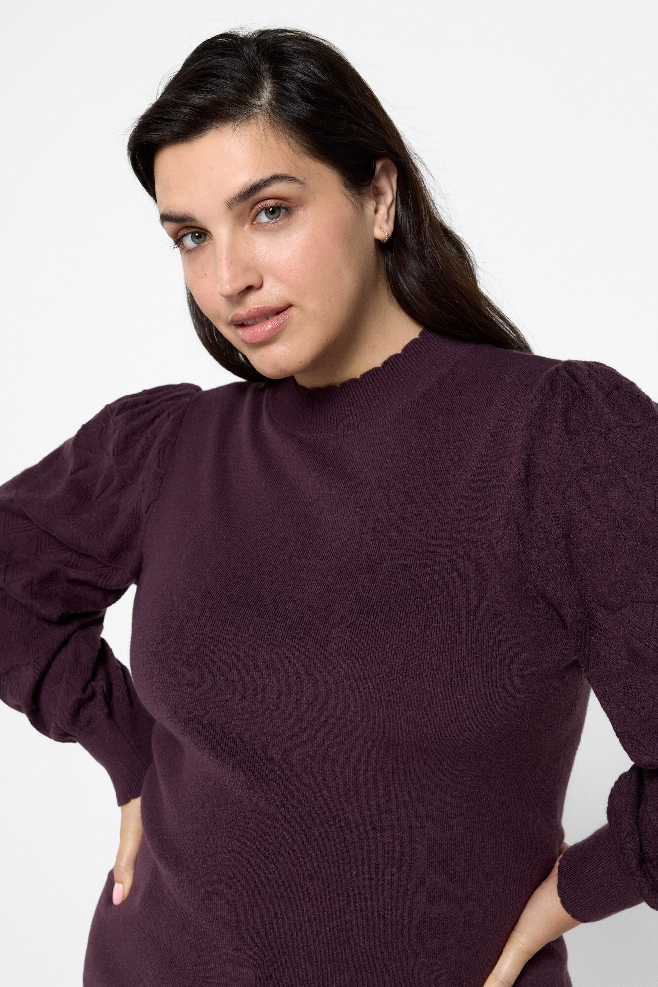 Vero Moda Curve Su&eacute;ter plus size com gola alta 