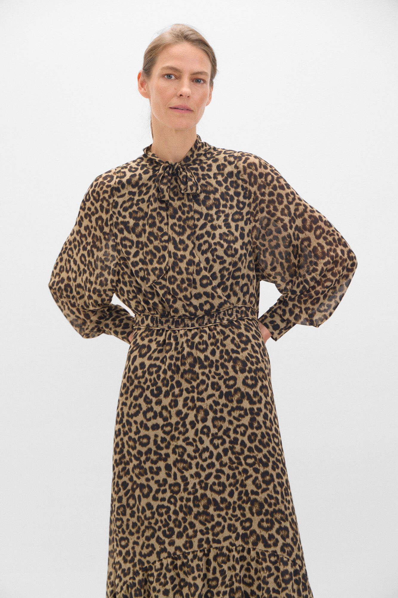 Cortefiel Vestido longo com estampado de leopardo