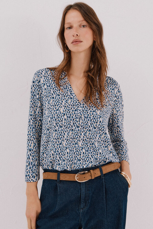 Cortefiel Top b&aacute;sico cuello mao Estampado blanco