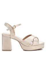 XTI Sandalia tac&oacute;n Dorado