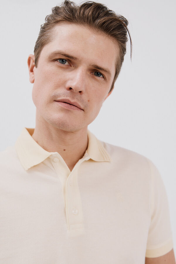 Cortefiel Polo oxford Amarillo