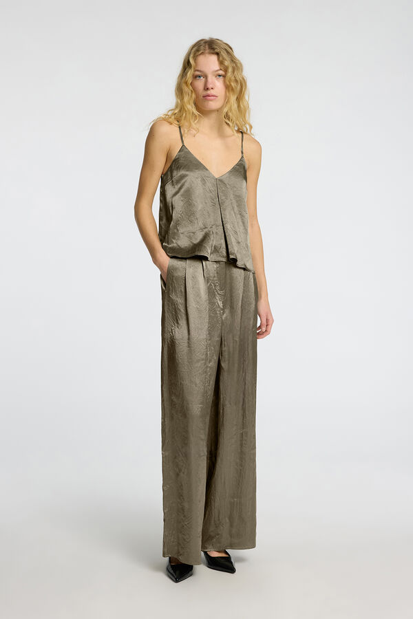 Selected Femme Top satinado de tirantes Gris