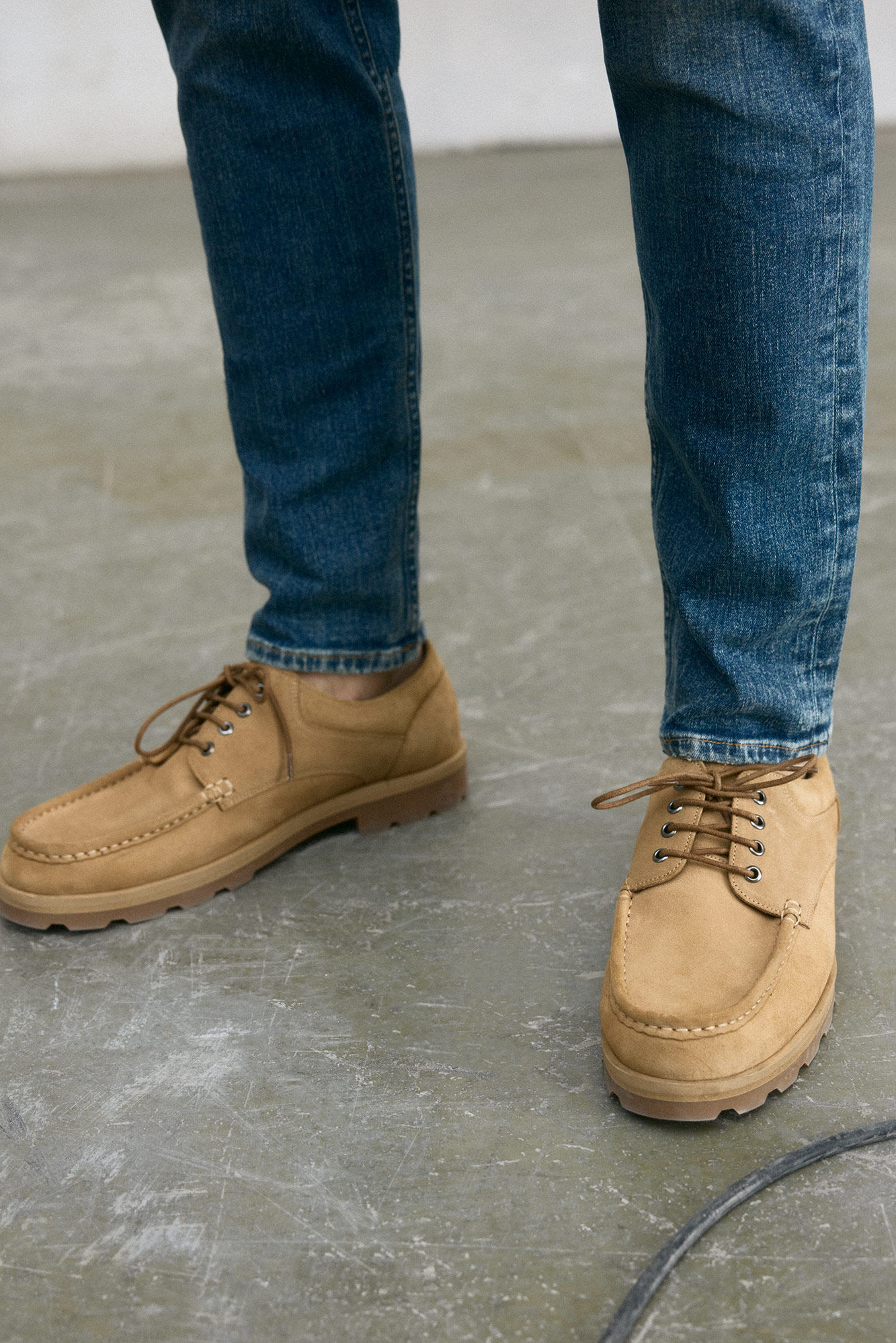 OOTO Zapato na&uacute;tico en ante