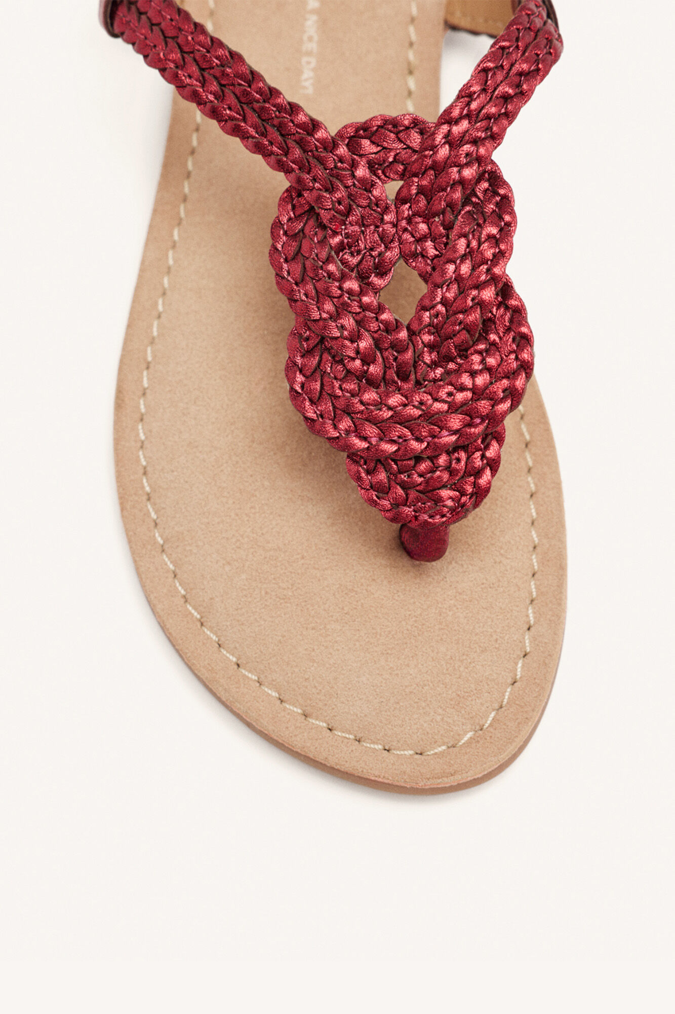 Gioseppo Sand&aacute;lias de pele tran&ccedil;ado grego