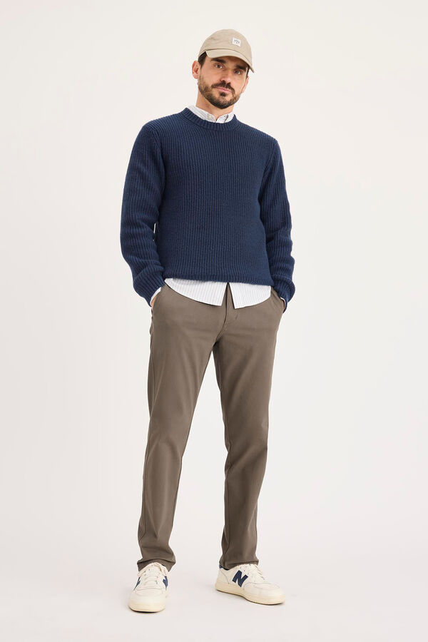 Dockers Pantalones chinos slim fit Ultimate Marr&oacute;n