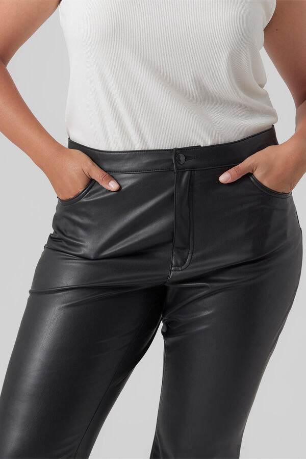 Vero Moda Curve Pantalón tobillero efecto piel Curve Negro